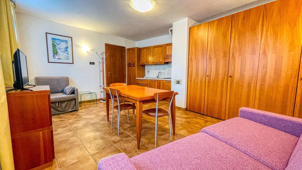 Appartamento Smith Erbaluce - Affitti Brevi Italia Bardonecchia Eksteriør billede